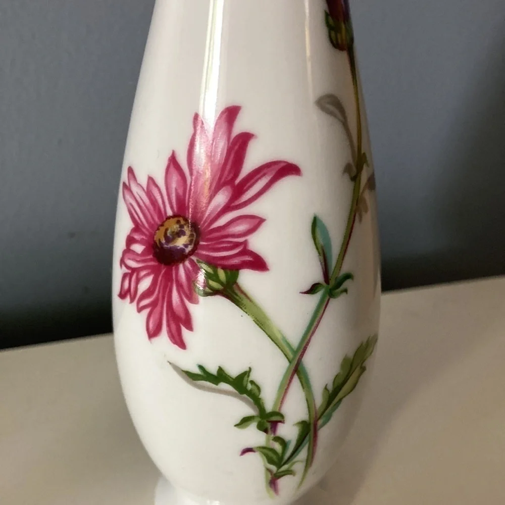 Andrea by Sadek Small Vase
